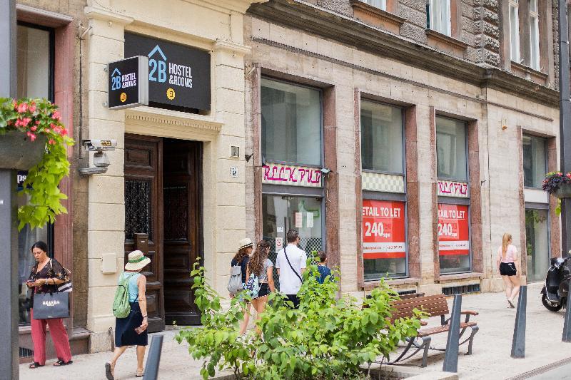 2B Hostel & Rooms Budapest Exterior photo